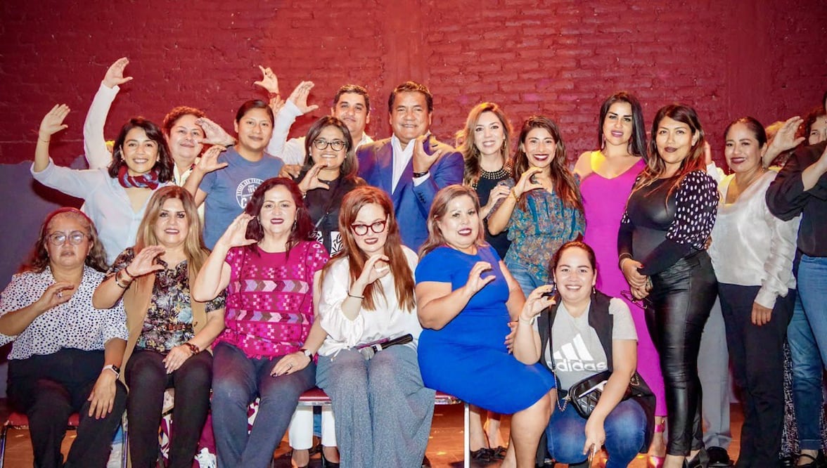 Julio Huerta acudió a un encuentro con diputadas de Morena | Foto: Especial