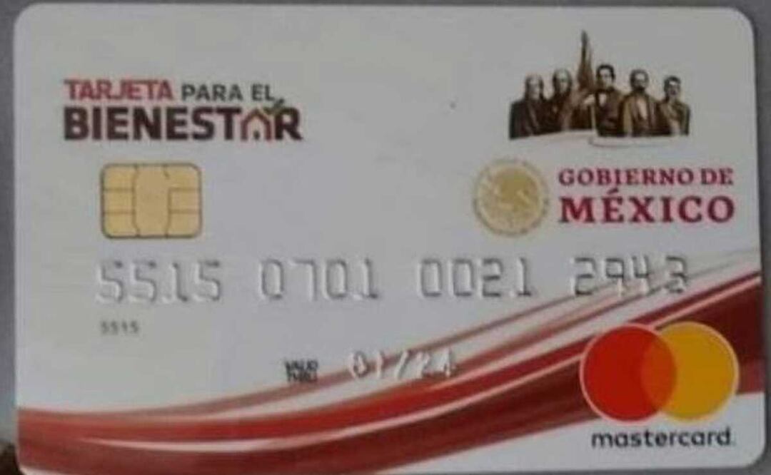 En este 2023 todos los beneficiarios de la Pensión Bienestar deben tener la tarjeta | Foto: Twitter Secretaría del Bienestar