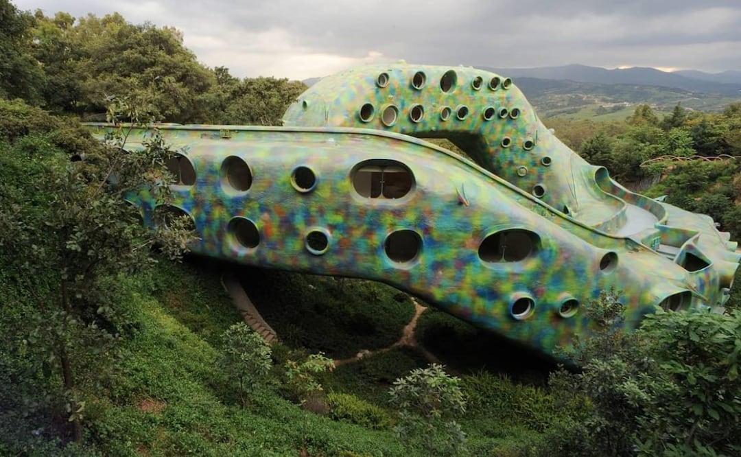 El Nido de Quetzalcóatl se ubica en Naucalpan, Estado de México, y hospedarse en este mágico lugar cuesta 6 mil 532 pesos por noche | IMAGEN: Facebook El Nido de Quetzalcóatl