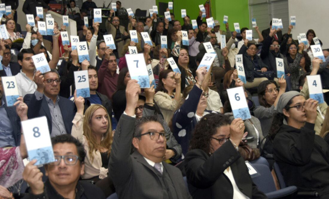 Ante el pleno del Honorable Consejo Universitario, los titulares de la Oficina de la Abogada General, de la Defensoría de los Derechos Universitarios, de la Tesorería General y de la Contraloría General presentaron sus informes correspondientes al último año I Foto: BUAP