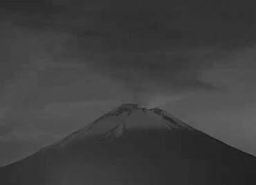Volcán Popocatépetl registra exhalaciones nocturnas