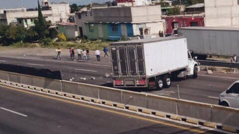 ¡Otra vez! Habitantes de Tlahuapan cierran la autopista México-Puebla