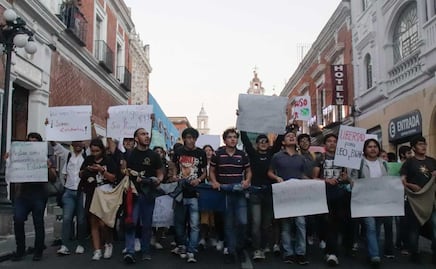 Liberan a alumnos de la BUAP, presuntas víctimas de abuso policial