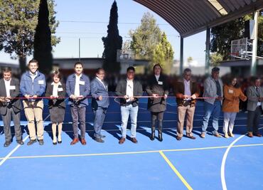 No podemos pensar en el futuro si no invertimos en educación: Omar Muñoz