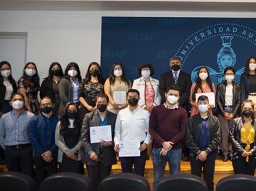 Destaca Lilia Cedillo espíritu emprendedor de los estudiantes BUAP