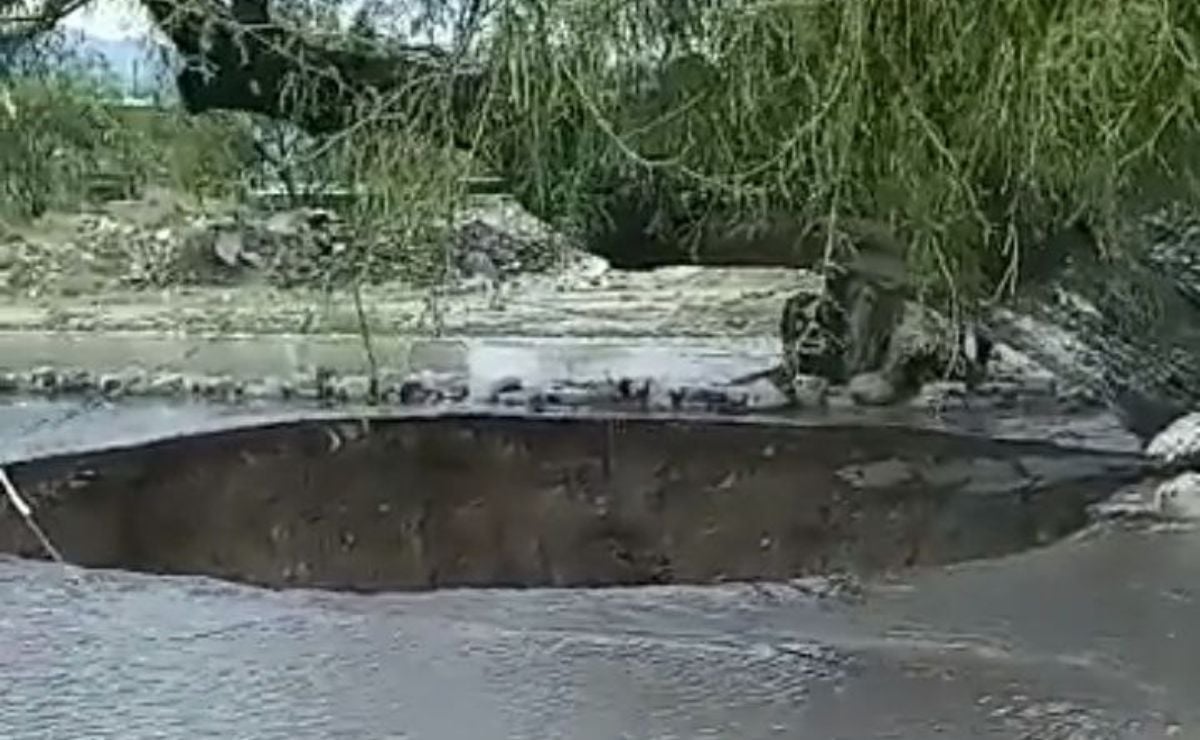 Ya no es uno, son tres los socavones que hay en Tehuacán