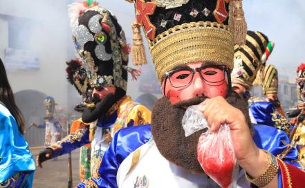 Carnaval de Huejotzingo: traje de huehues llega a costar hasta 40 mil pesos 