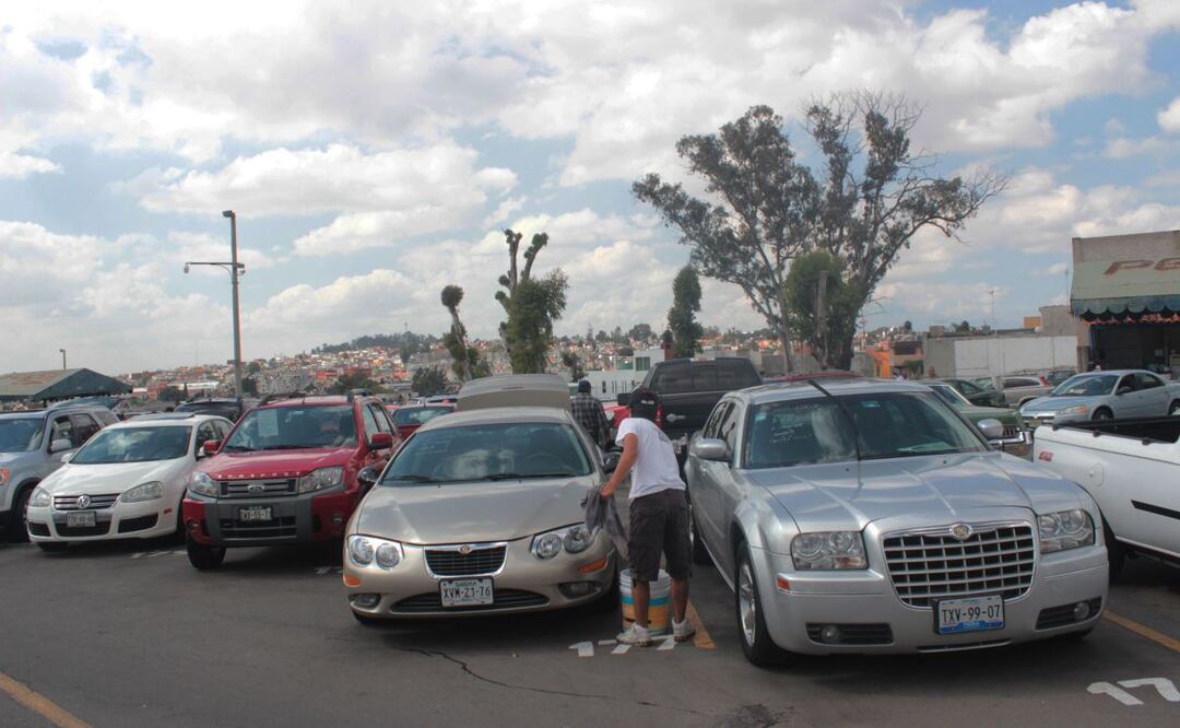 Si lo que quieres es un auto antiguo comprar esta nota debes checar | Foto: Agencia Es Imagen para El Universal Puebla