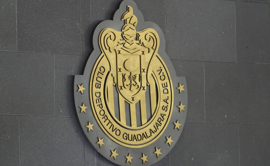 La pobreza de Chivas, la condena de su afición