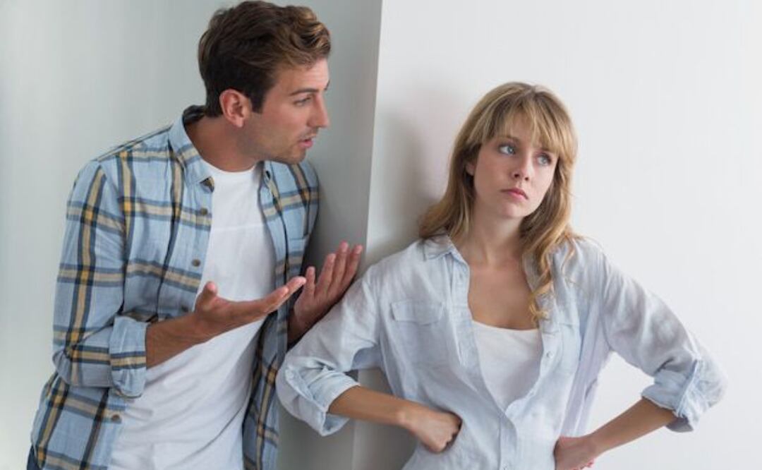 Señales que podrían indicar que tu novio ha dejado atrás su relación anterior. Fuente: Freepik.