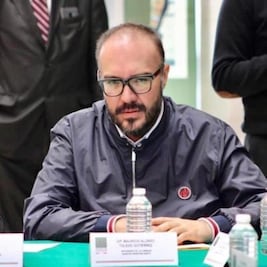 Pide Mauricio Toledo licencia indefinida para evadir desafuero