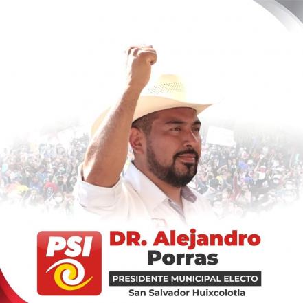 Plagia comando a presidente municipal electo de Huixcolotla y a su esposa