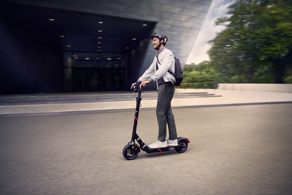 Audi electric kick scooter powered by Egret / Fotos: audi.es/