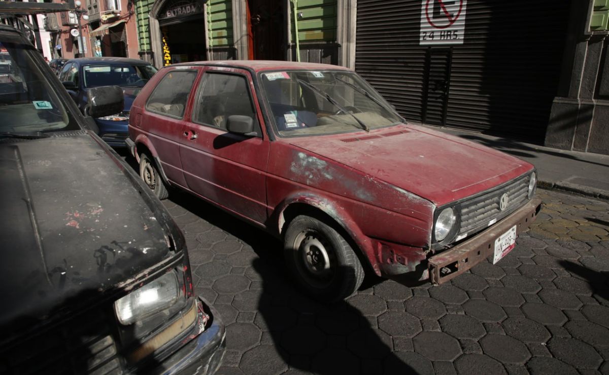 Vehículos anteriores al 2000 difícilmente pasarán la verificación, asegura experto
