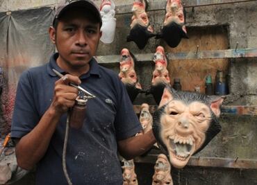 Cómo se fabrican las máscaras de látex para halloween