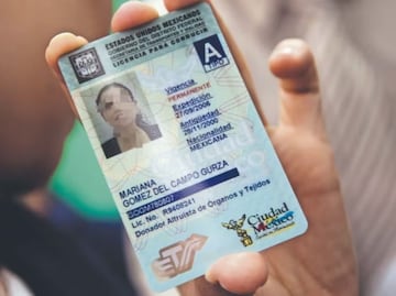 ¿Puedes sacar tu licencia de conducir permanente de la CDMX si vives en Puebla?