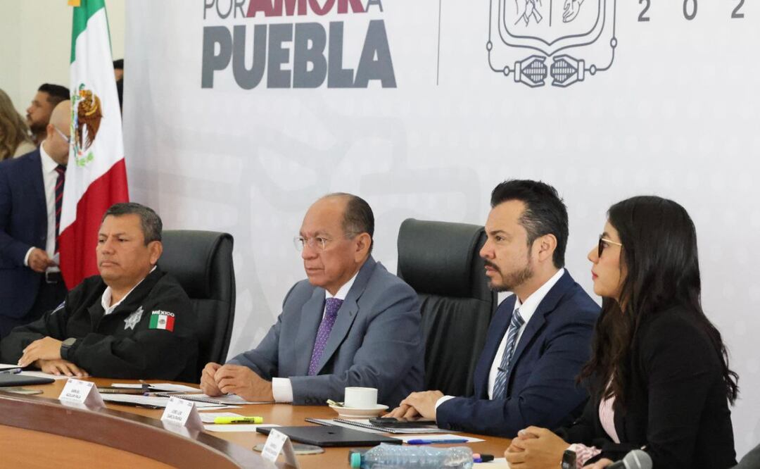 Instalan 840 alarmas vecinales y 267 cámaras en la ciudad de Puebla | Foto: Gobierno de Puebla.
