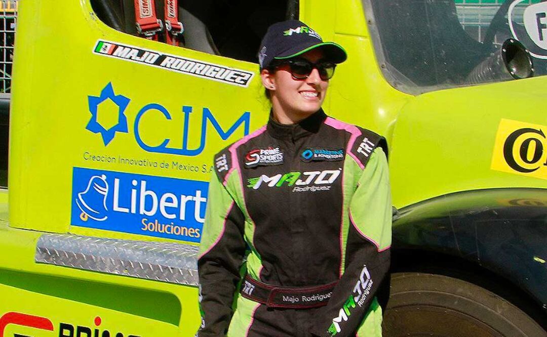 Majo Rodríguez es una de las deportistas poblanas más destacadas del automovilismo | Foto: Twiter de Majo Rodríguez