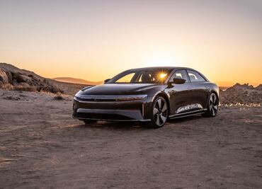 Video de las pruebas de choque del Lucid Air, el auto eléctrico más veloz que un Ferrari