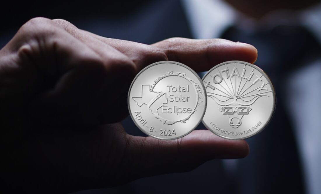 Conoce la moneda de plata conmemorativa del eclipse solar 2024 | Foto: Texas Total Eclipse DFW