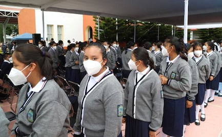 Ahora proponen uniforme neutro en Puebla: falda, pantalón o bermuda