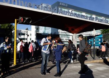 BUAP abre sus puertas para aspirantes y padres de familia