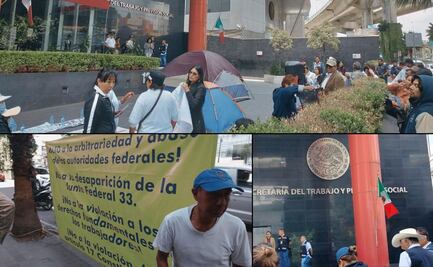 Trabajadores de la Junta federal de Conciliación y Arbitraje de Puebla protestan en CDMX