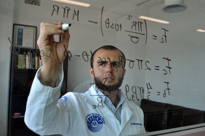 Otorgan Premio de Investigación para Científicos Jóvenes 2021 a académico de la BUAP