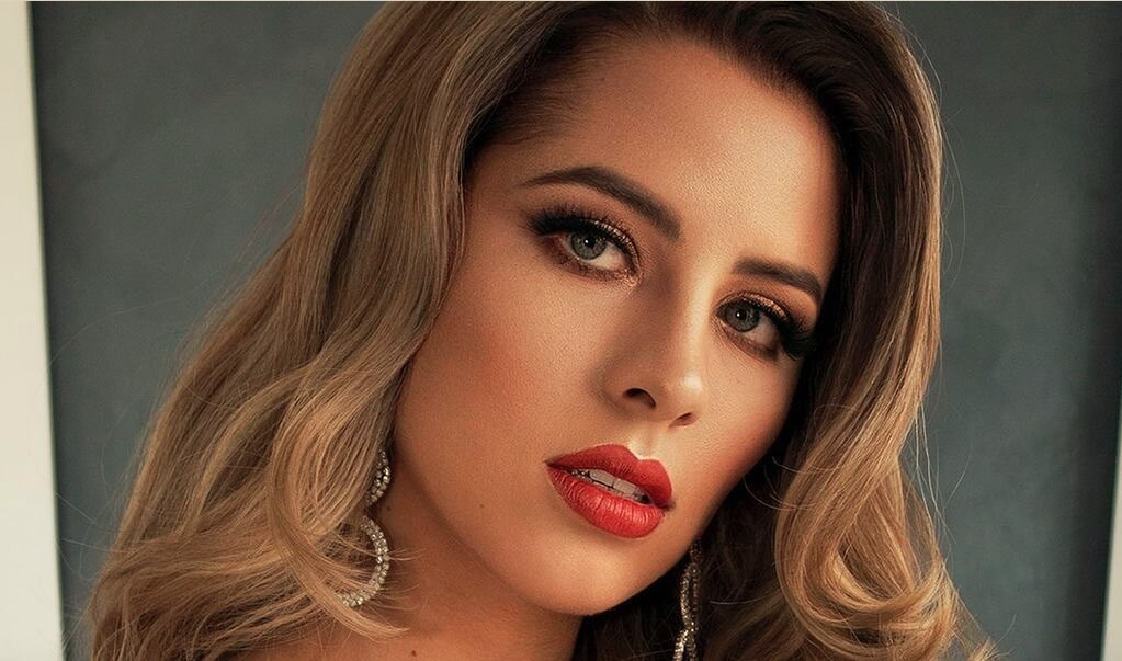 Valerie Bartsch, representante de Puebla en Miss México 2021, en el top 10 del idioma inglés