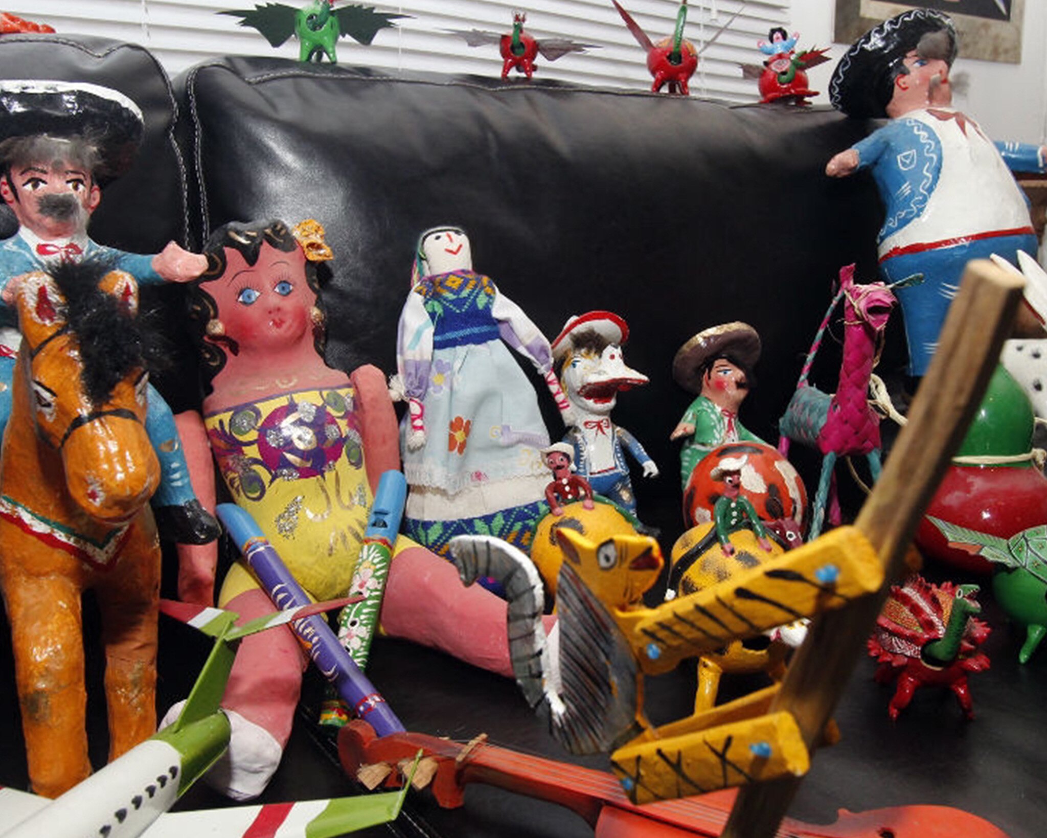 Los juguetes de la 16 son una gran opción para Santa y los Reyes Magos | Foto: Archivo El Universal