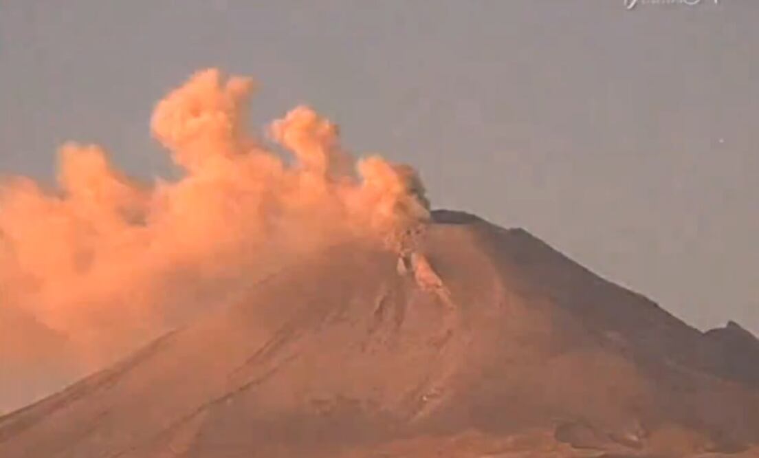 El volcán Popocatépetl amaneció muy activo la mañana de este 20 de diciembre | Foto: Webcams de México