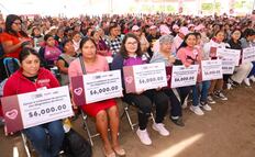 SEDIF fortalece atención a familias de la Sierra Negra con nuevos apoyos.