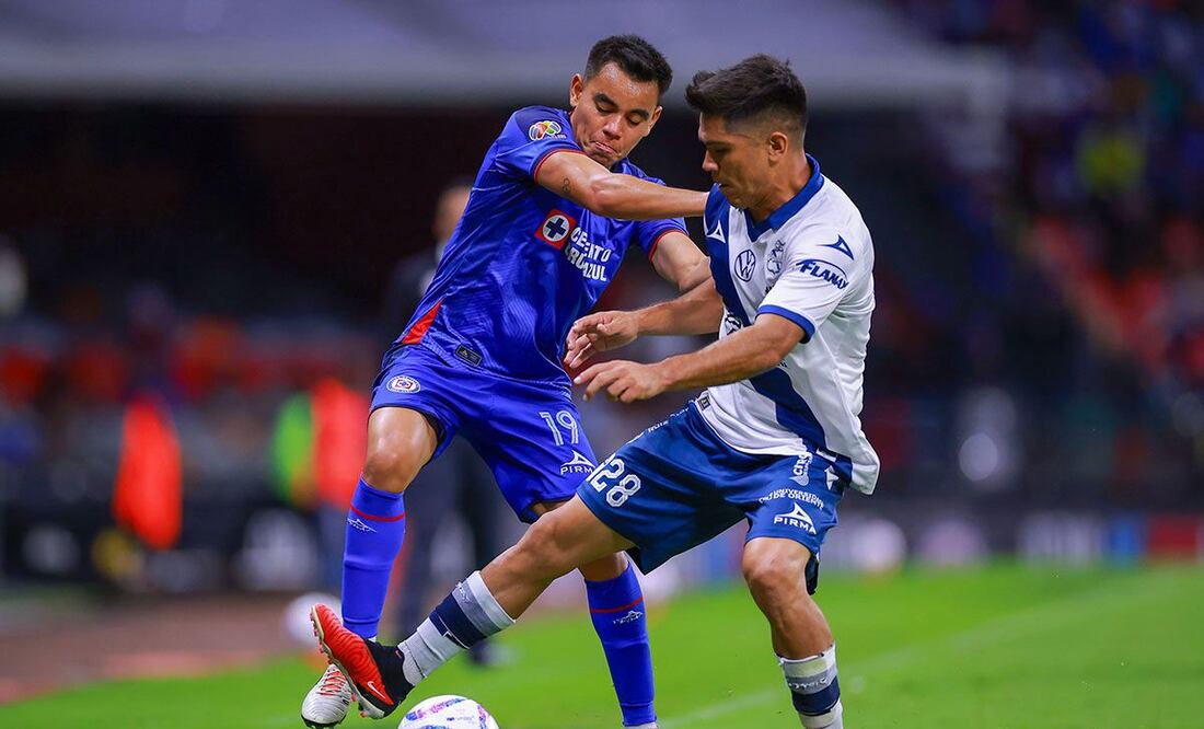 Este viernes 18 de octubre, Cruz Azul visitará el Estadio Cuauhtémoc para enfrentarse a Puebla en el duelo correspondiente a la Jornada 12 del Apertura 2024 de la Liga MX.
Foto: Producción El Universal Puebla