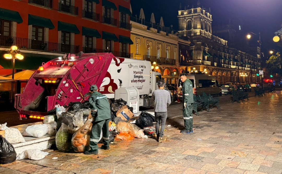 Mantiene Gobierno de la Ciudad labores limpieza en Nochebuena; la recolección se suspende el día de Navidad | Foto: Ayuntamiento de Puebla