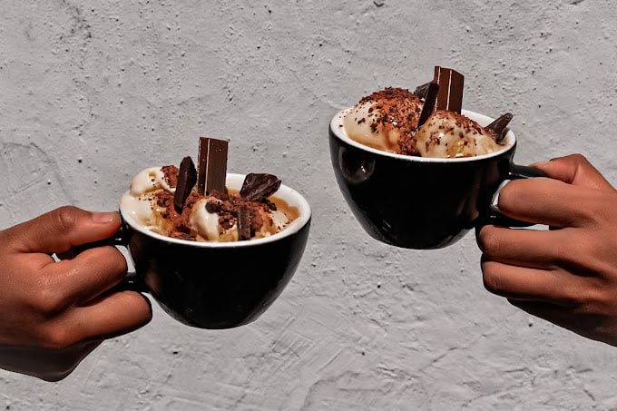 En la ciudad de Puebla puedes encontrar muchos lugares para degustar un rico chocolate | Foto: Google / R&E Specialty Coffee