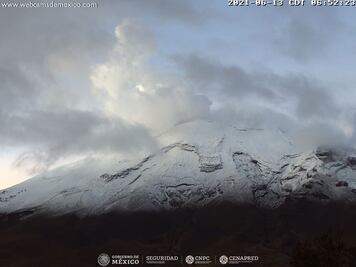 Monitoreo del volcán Popocatépetl, 13 de junio 2021