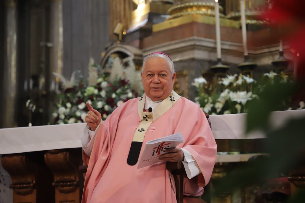 El arzobispo Víctor Sánchez viajará a Guadalajara para someterse a cirugía | EsImagen para El Universal Puebla