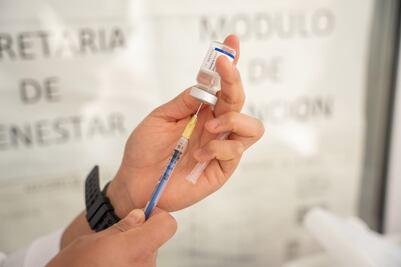 Farmacias Benavides vende vacuna contra Covid-19 en 799 pesos