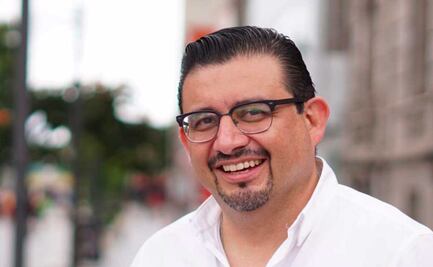 Aprovecha Eduardo Alcántara receso para promover extinción de juntas