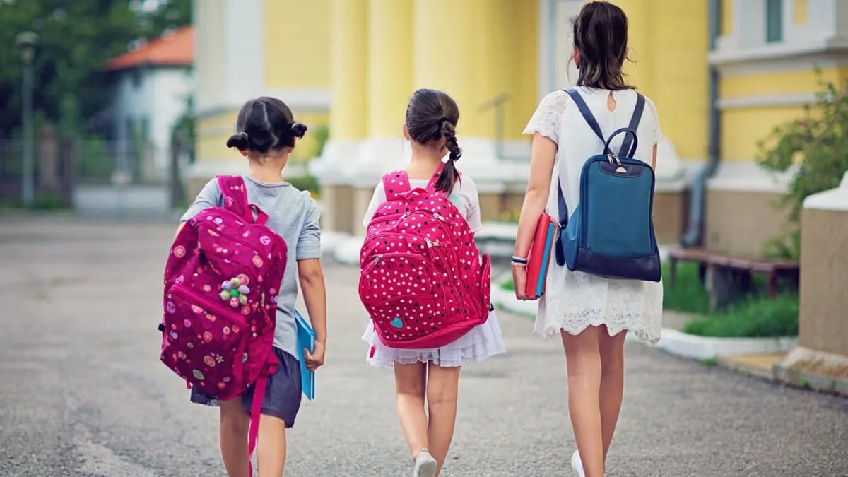 Allí encontrarás una amplia variedad de modelos, tamaños, colores, tanto lisos como estampados, todas por menos de 500 pesos, facilitando así el ahorro. 


Foto: Producción El Universal Puebla