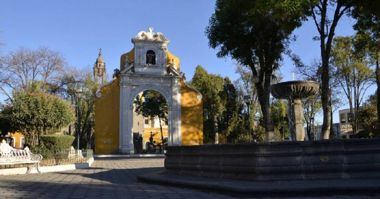 El Apóstol saldrá de su parroquia a las 21:30 horas del sábado 27 de julio, siguiendo el siguiente recorrido: Flores de Negrón, Plaza Alta y Baja, Veracruz, Peñuelas, Álamos, Lademora, y regreso a su templo.
Foto: Producción El Universal Puebla