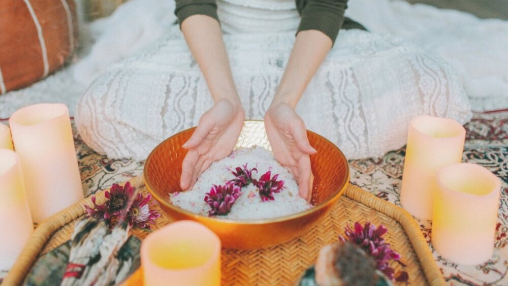 Este día se considera ideal para manifestar deseos, atraer abundancia y aprovechar energías positivas, ya que el número ocho simboliza el infinito, sugiriendo una conexión eterna y continua, así como abundancia y equilibrio. 

Foto: Producción El Universal Puebla