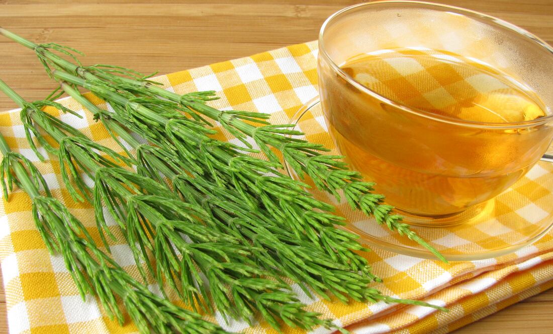 Uno de los problemas de salud más comunes en la actualidad, aunque no siempre es evidente, son los cálculos renales, también denominados nefrolitiasis o urolitiasis, y comúnmente conocidos como “piedras en los riñones”.
Foto: Producción El Universal Puebla