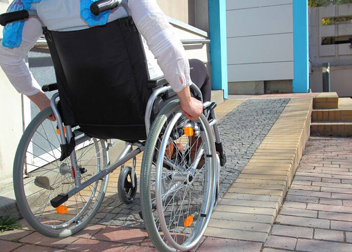 Los beneficios del programa incluyen mejoras en la vivienda como instalación de rampas, barras de apoyo, y adecuaciones de espacios, entre otras, diseñadas para crear un entorno seguro y cómodo.

Foto: Producción El Universal Puebla