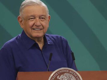 “Arriba las mujeres” dice AMLO sobre nueva rectora de la BUAP