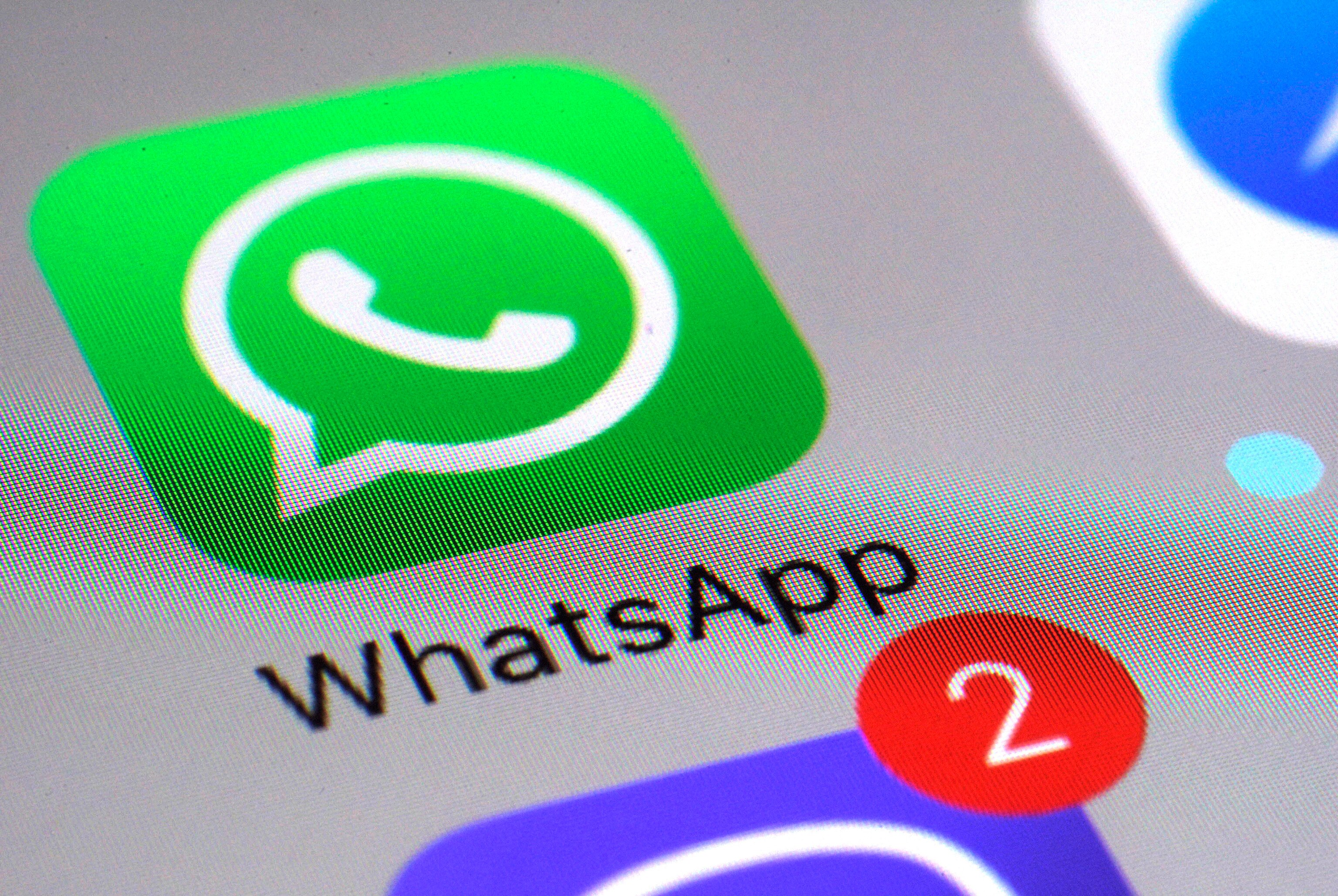 WhatsApp siempre enviará un código de seguridad para activar tu cuenta en otro dispositivo, pero hay detalles importantes que debes conocer y asegurarte de tener habilitados.

Foto: Producción El Universal Puebla