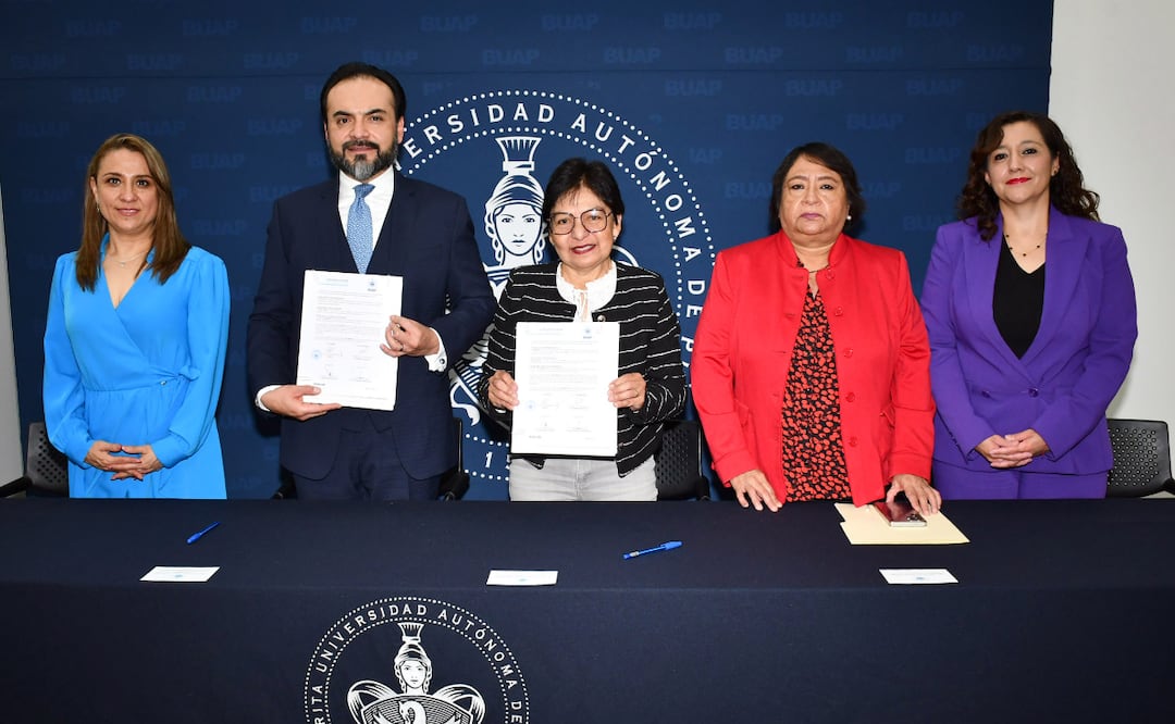 Firman convenio BUAP y la Auditoría Superior del Estado de Puebla | Foto: Buap