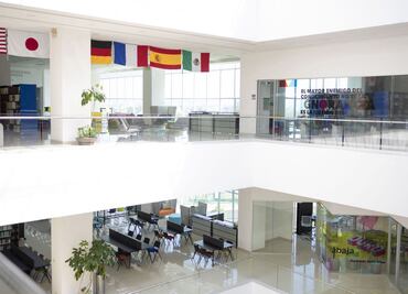 BUAP celebra el décimo aniversario de la Biblioteca Central Universitaria