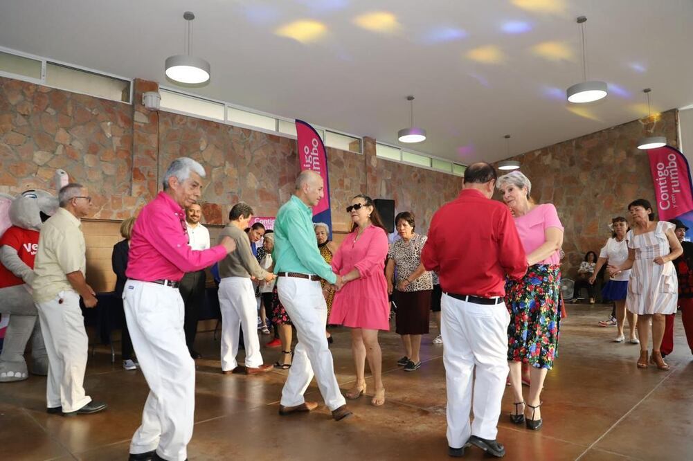 Agosto fue el mes del adulto mayor |Foto SEDIF