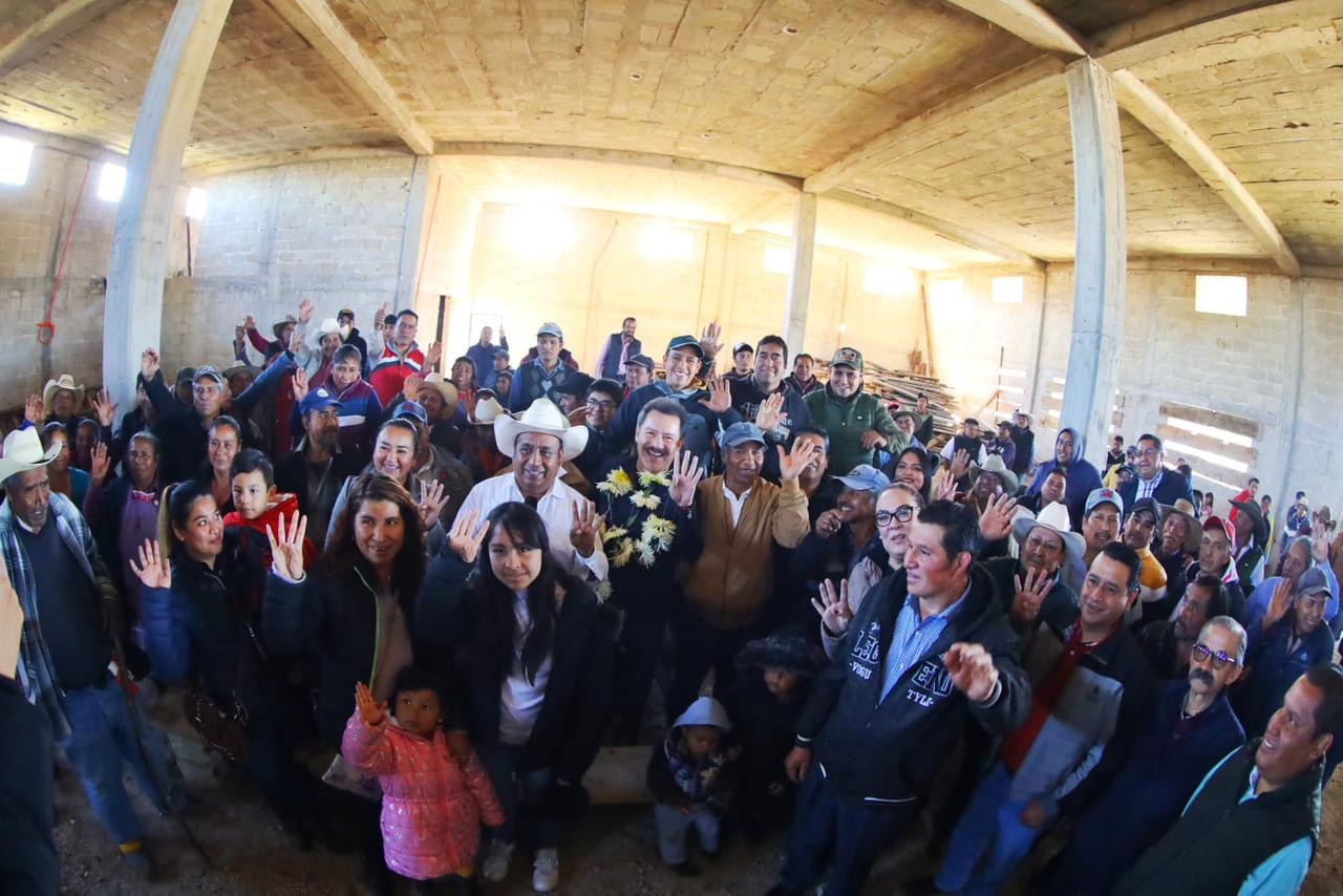 Nacho Mier habló sobre el programa Sembrando Vida en Chignautla | Fotos Especiales